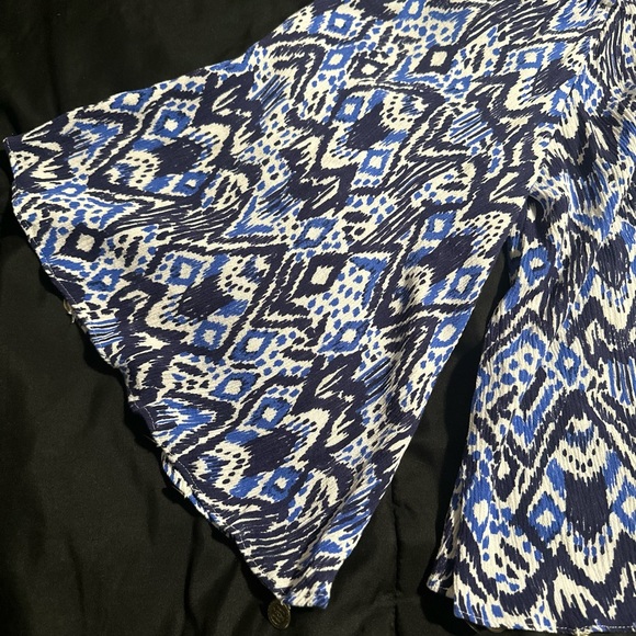 Lilly Pulitzer “Beckon Blue Oh My Cod” Delaney Off Shoulder Top - Size S - Picture 8 of 12